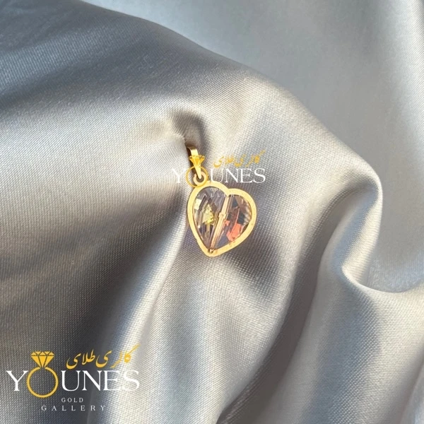 تصویر دوم آویز طلا سواروسکی قلبی هلویی